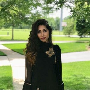 Meet your Posher, Sara